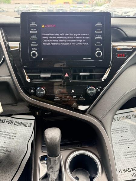 Toyota Camry LE 2024