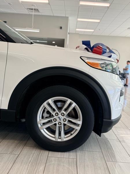 Ford Explorer XLT AWD 2023