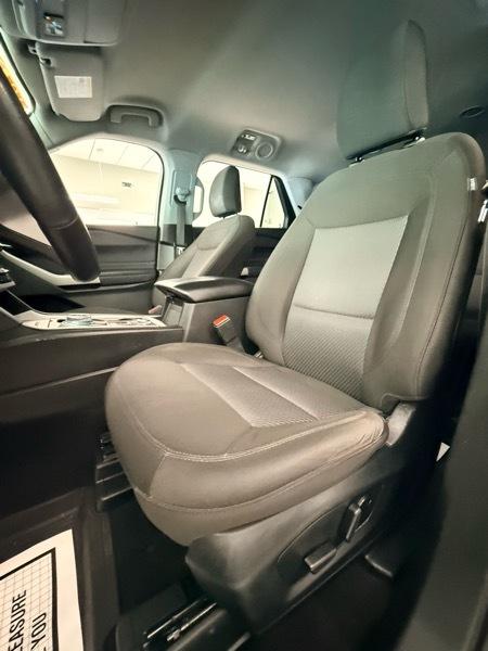 Ford Explorer XLT AWD 2023