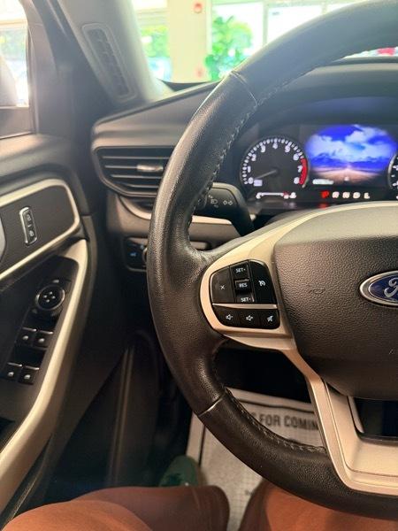 Ford Explorer XLT AWD 2023
