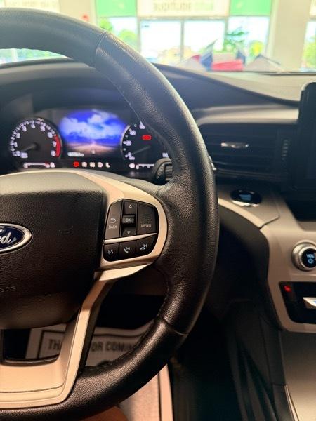 Ford Explorer XLT AWD 2023