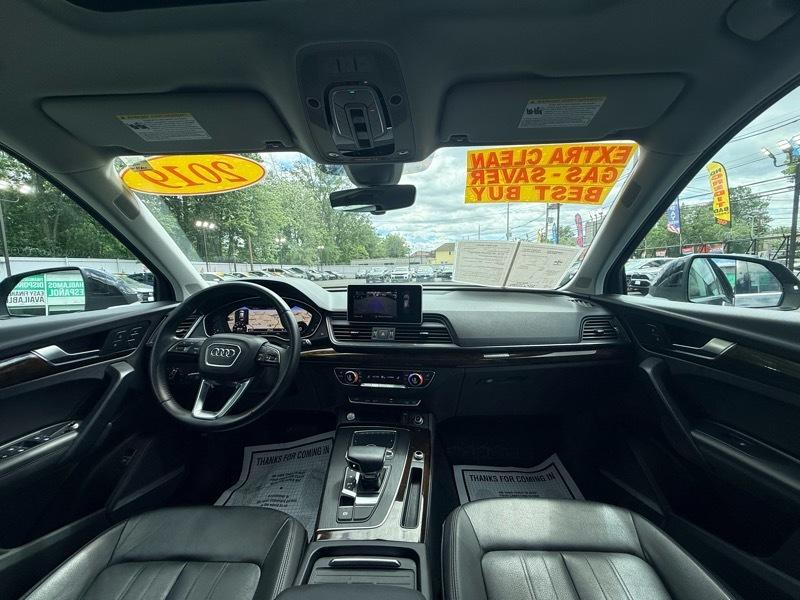 Audi Q5 2.0T Premium Plus quattro 2019