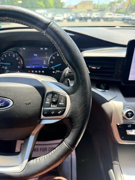 Ford Explorer XLT AWD 2020