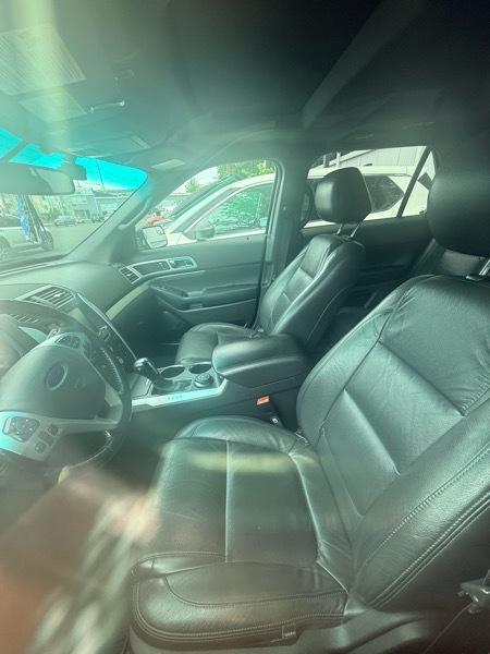 Ford Explorer XLT 4WD 2013