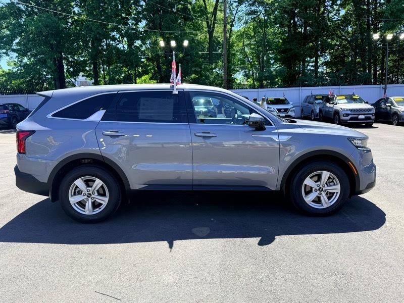 Kia Sorento LX 2WD 2022