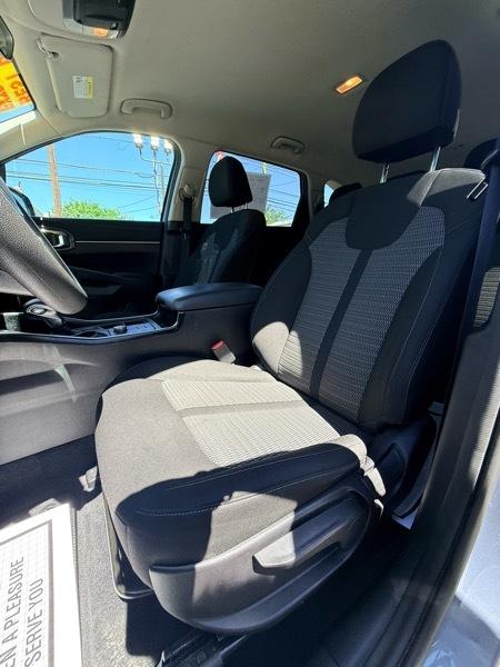 Kia Sorento LX 2WD 2022