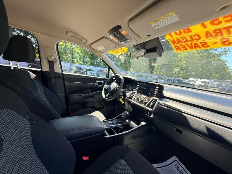 Kia Sorento LX 2WD 2022