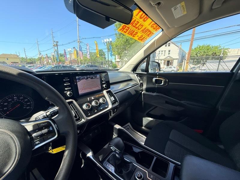 Kia Sorento LX 2WD 2022