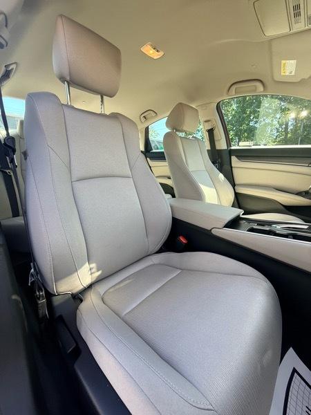 Honda Accord LX CVT 2022