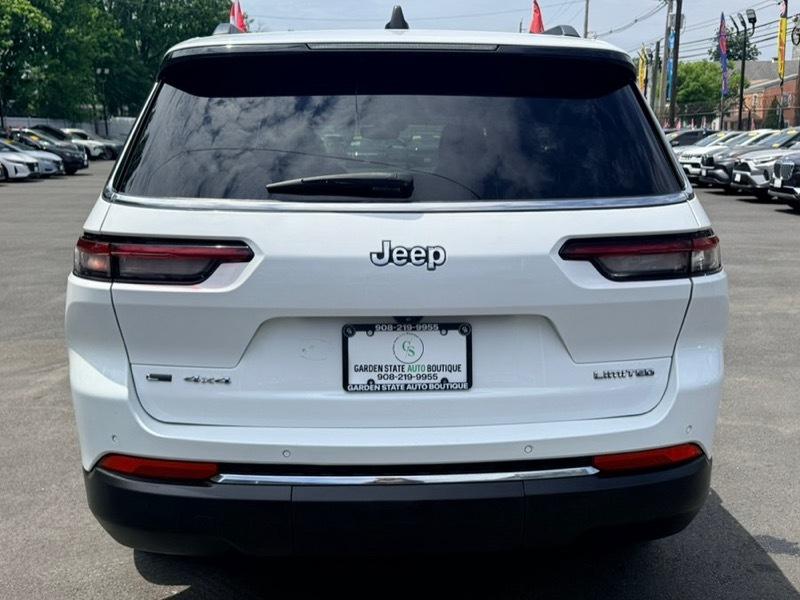 Jeep Grand Cherokee L Laredo 4WD 2023
