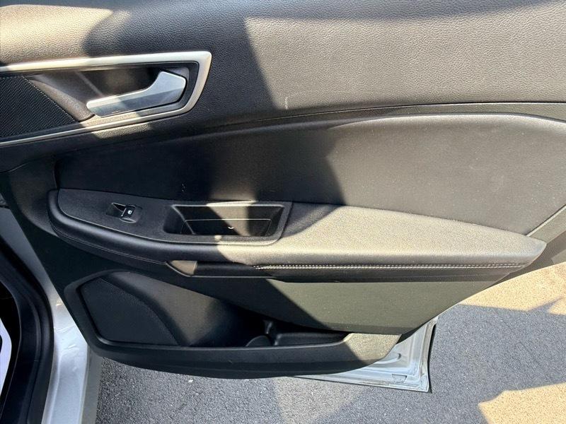 Ford Edge SEL 2023