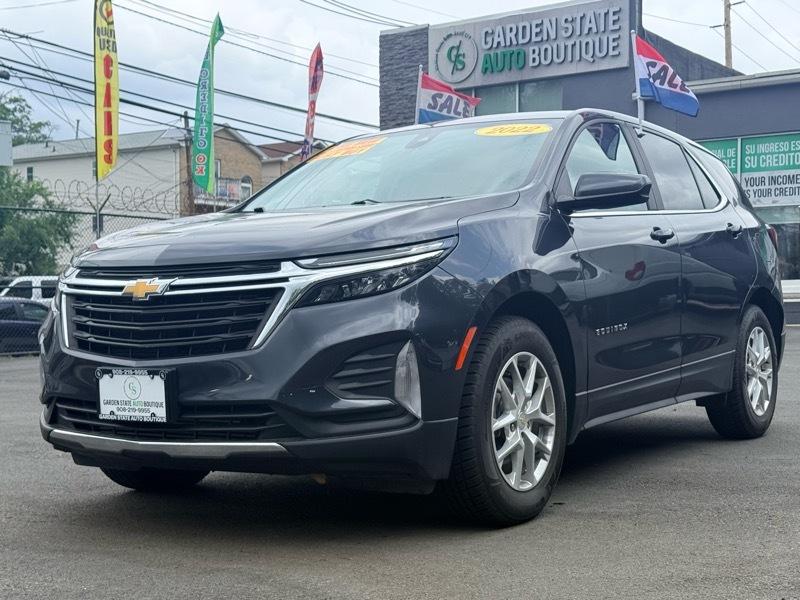  2022 Chevrolet Equinox LT FWD with 1LT   