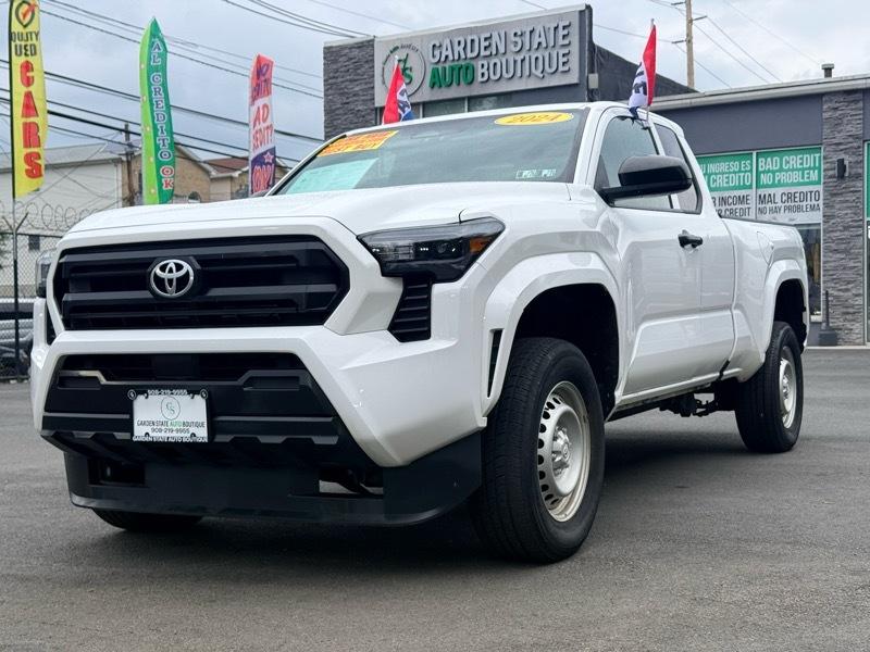 Toyota Tacoma SR5 Xtracab 2WD 2024
