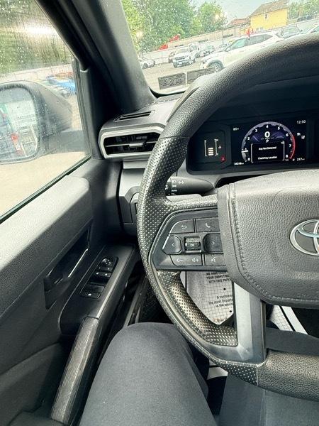 Toyota Tacoma SR5 Xtracab 2WD 2024