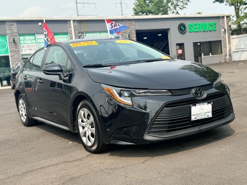 Toyota Corolla LE 2024
