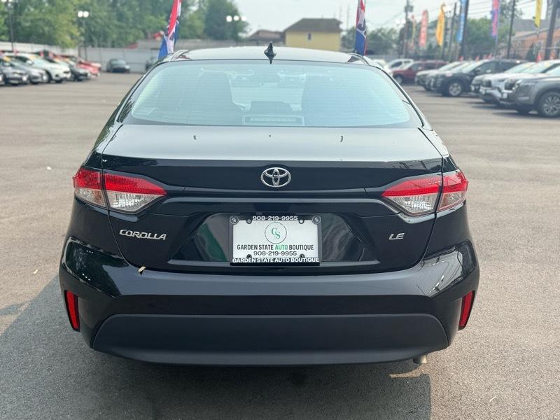 Toyota Corolla LE 2024