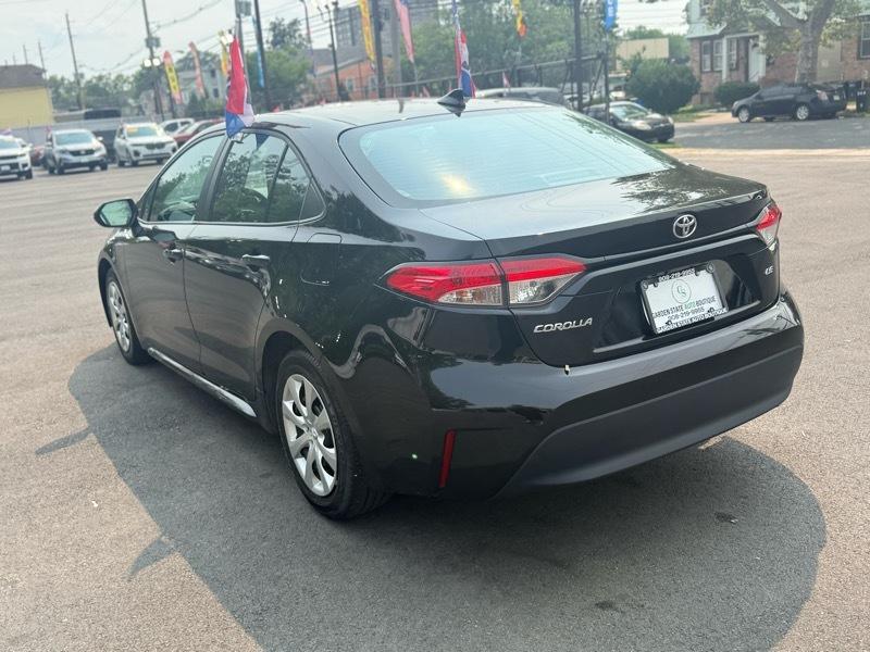 Toyota Corolla LE 2024