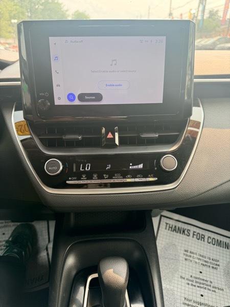 Toyota Corolla LE 2024