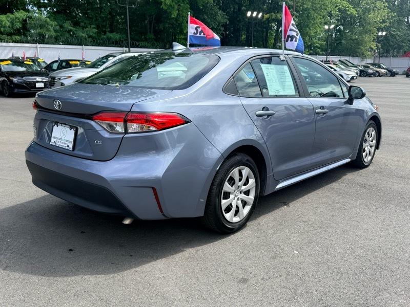 Toyota Corolla LE 2025