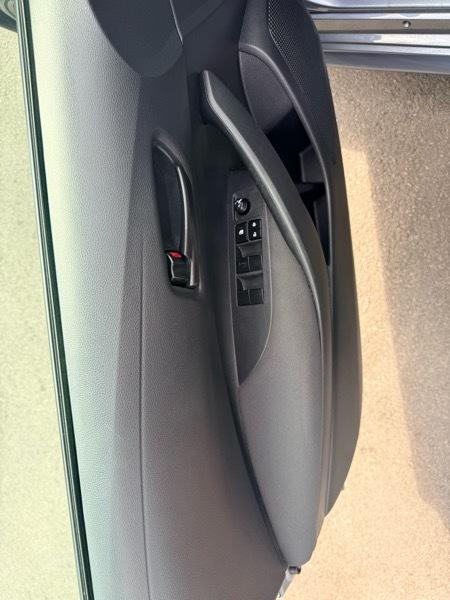 Toyota Corolla LE 2025