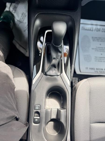 Toyota Corolla LE 2025