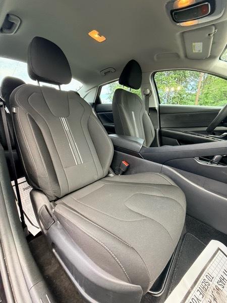 Hyundai Elantra SEL 2023