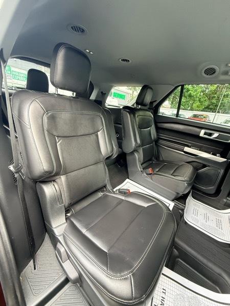 Ford Explorer XLT AWD 2023