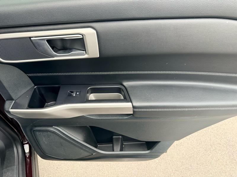 Ford Explorer XLT AWD 2023