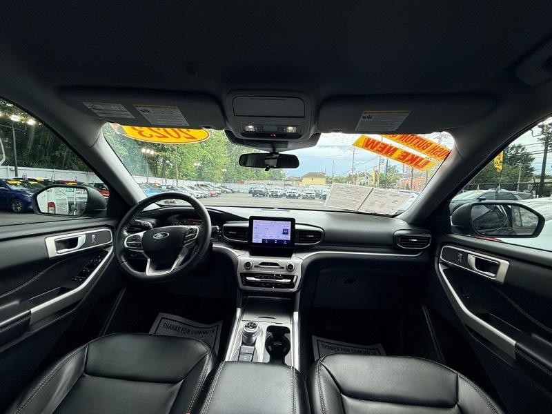 Ford Explorer XLT AWD 2023