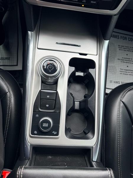 Ford Explorer XLT AWD 2023