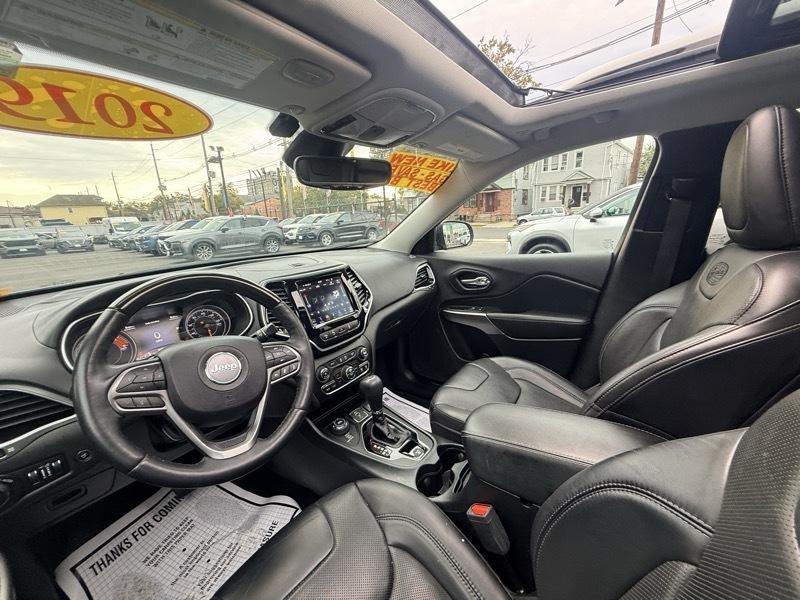 Jeep Cherokee Overland 4WD 2019