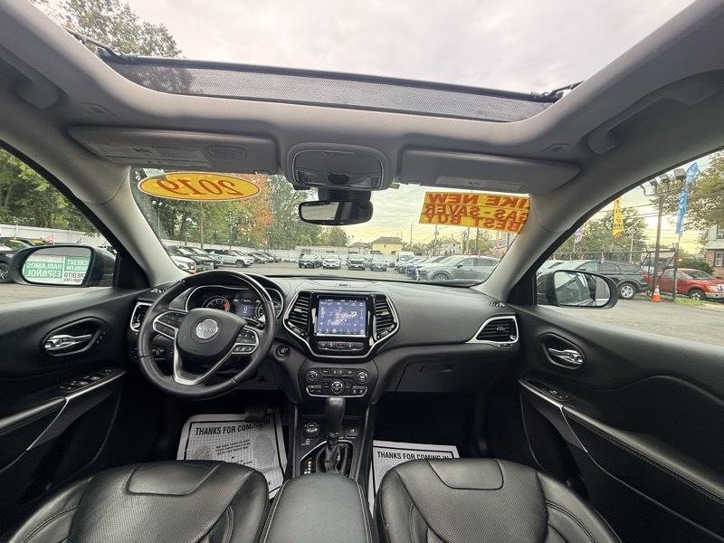 Jeep Cherokee Overland 4WD 2019
