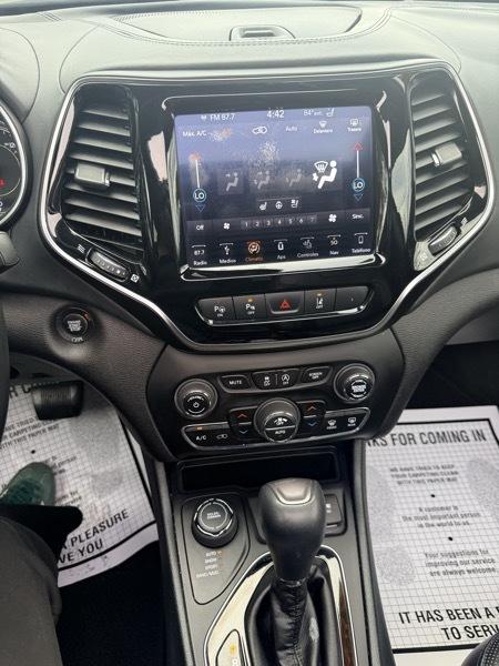 Jeep Cherokee Overland 4WD 2019