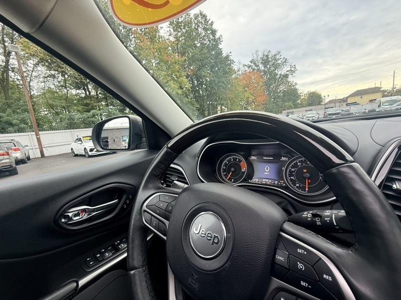 Jeep Cherokee Overland 4WD 2019