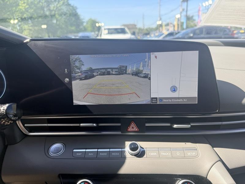 Hyundai Elantra SEL Convenience 2025
