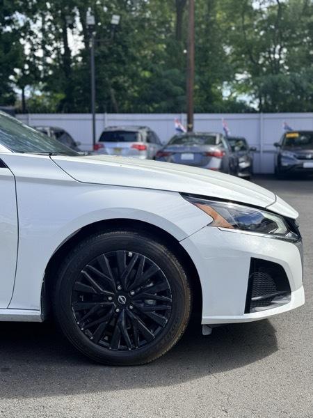 Nissan Altima 2.5 SV AWD 2025
