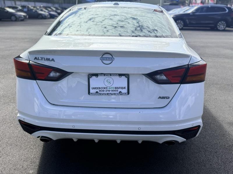 Nissan Altima 2.5 SV AWD 2025