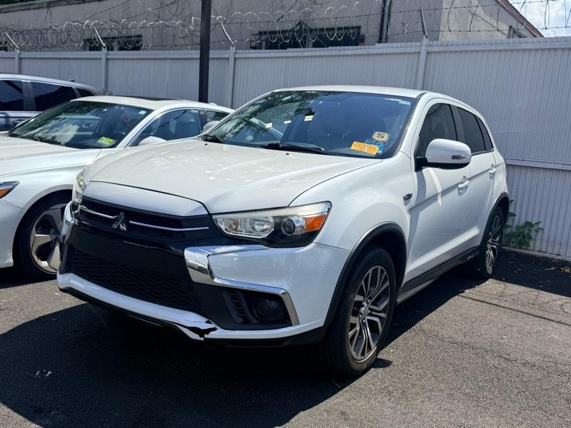 Mitsubishi Outlander Sport 2.0 ES 4WD CVT 2018