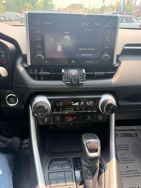 Toyota RAV4 XLE Premium AWD 2021