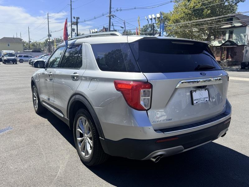 Ford Explorer Limited AWD 2023