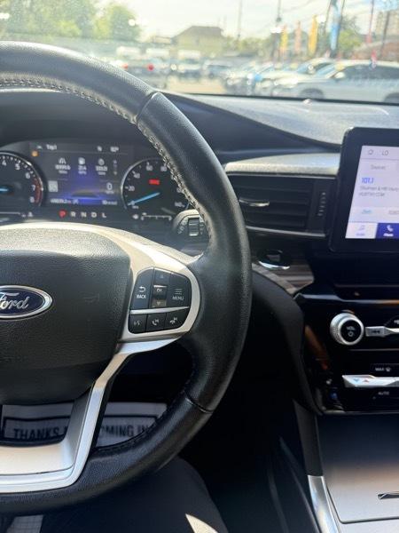 Ford Explorer Limited AWD 2023