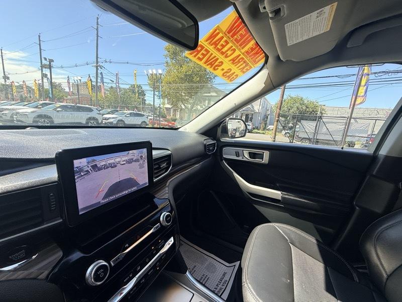 Ford Explorer Limited AWD 2023