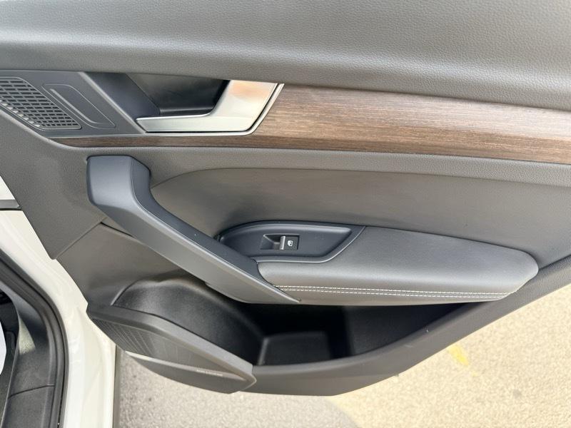 Audi Q5 2.0T Progressiv quattro 2024