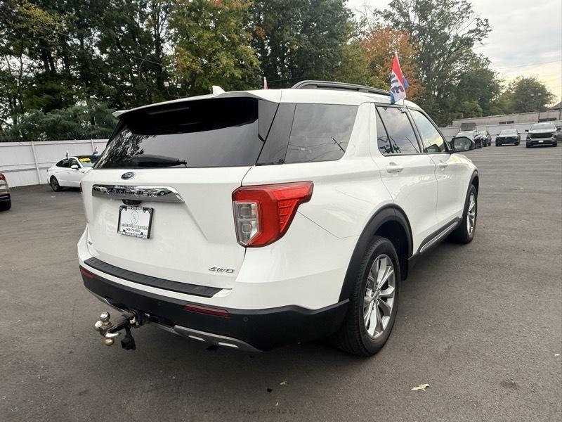 Ford Explorer XLT AWD 2023