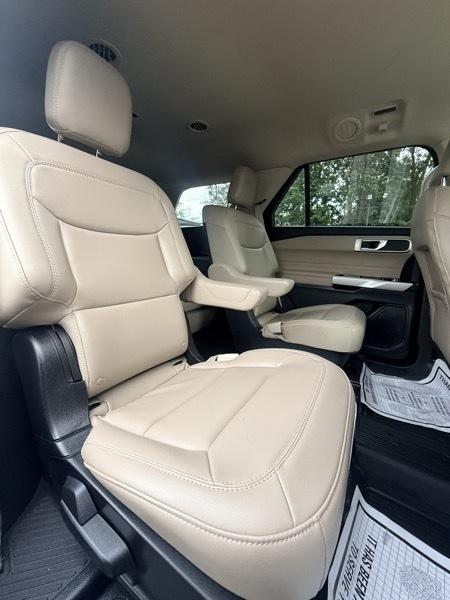 Ford Explorer XLT AWD 2023