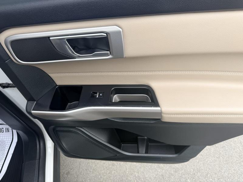 Ford Explorer XLT AWD 2023