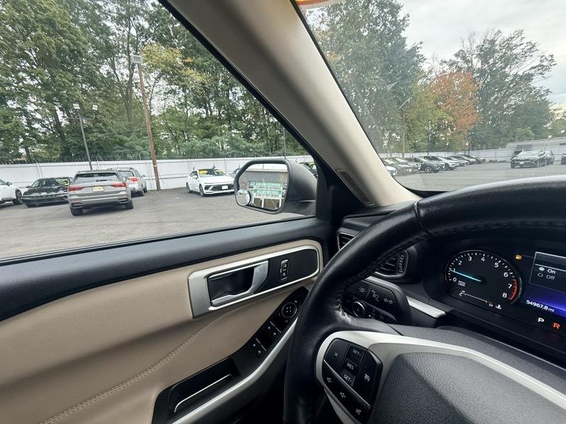 Ford Explorer XLT AWD 2023