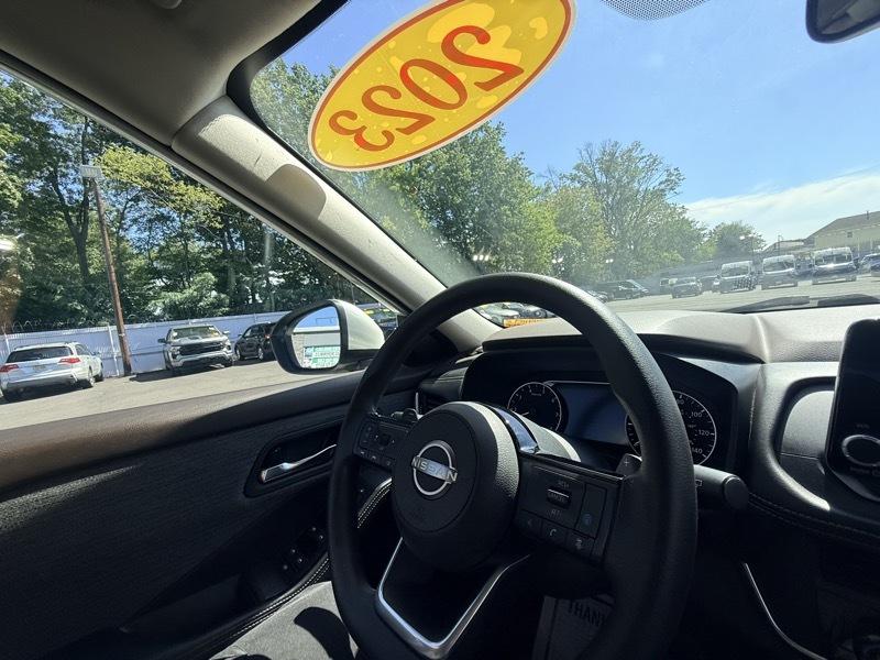 Nissan Rogue SV AWD 2023