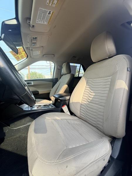 Ford Explorer XLT AWD 2020