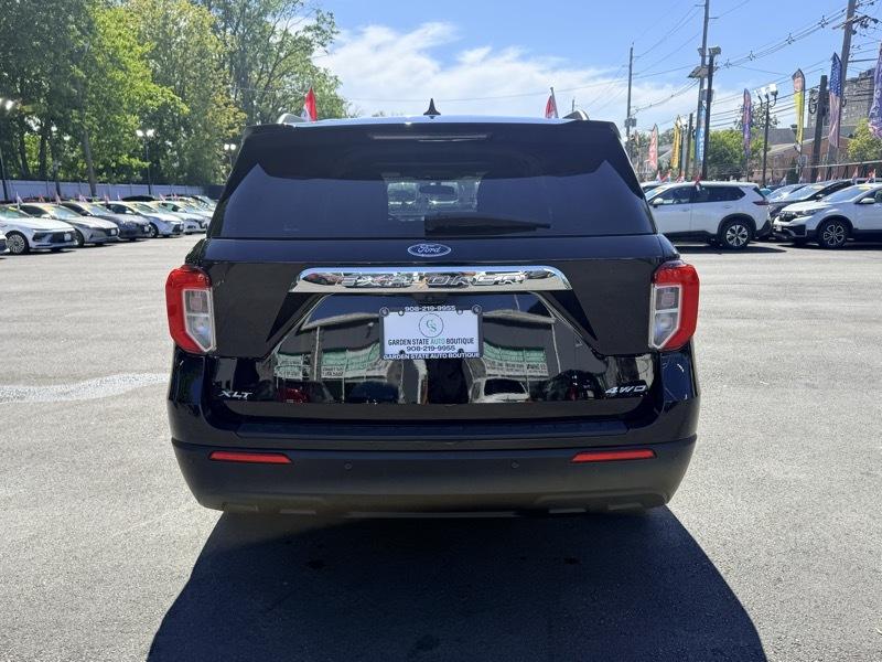 Ford Explorer XLT AWD 2023